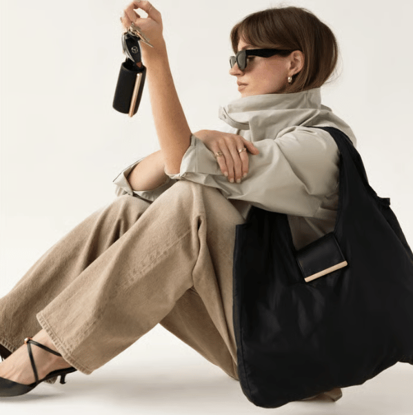 🔥✨ Pocket-Sized Foldable Keychain Tote Bag